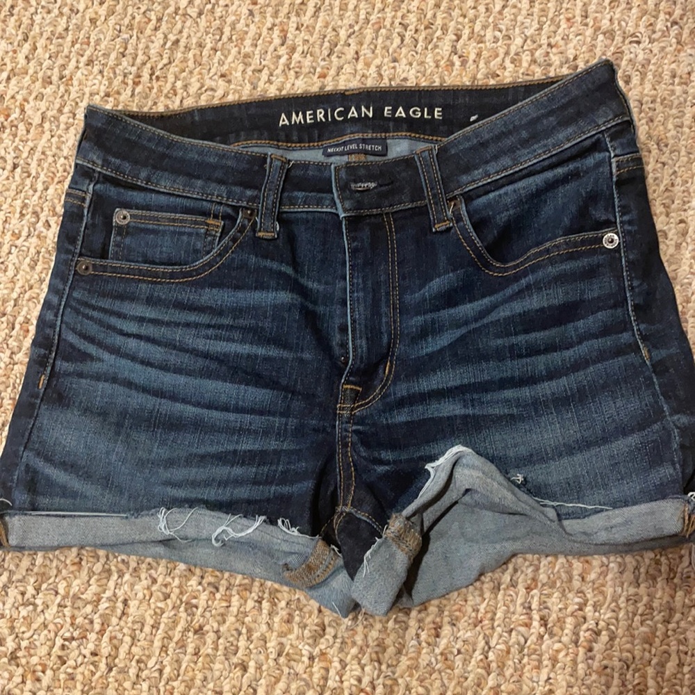 American Eagle denim shorts size 6